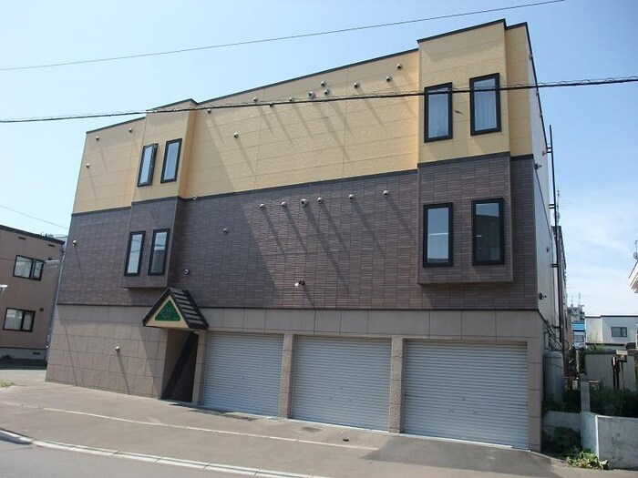 物件外観写真1　(外観写真)