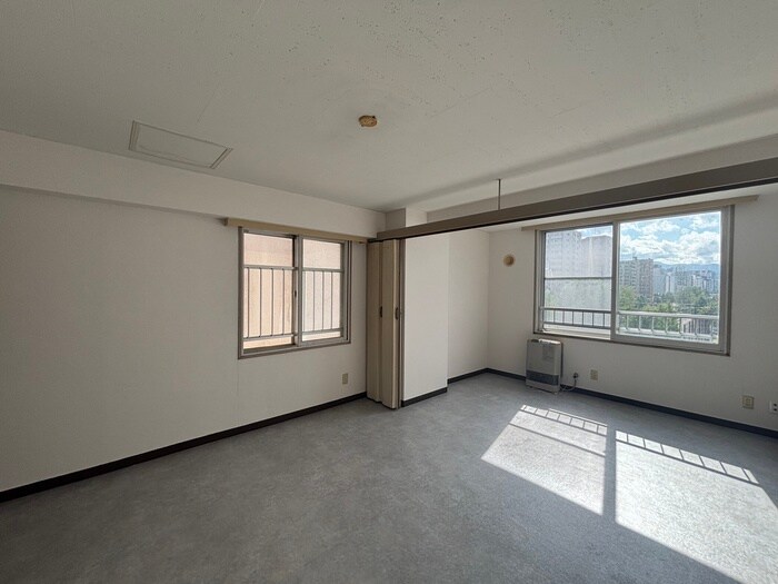 物件内観写真10　(居室)