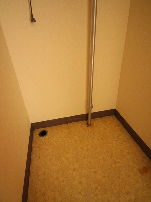 物件内観写真20　(洗濯機置場)