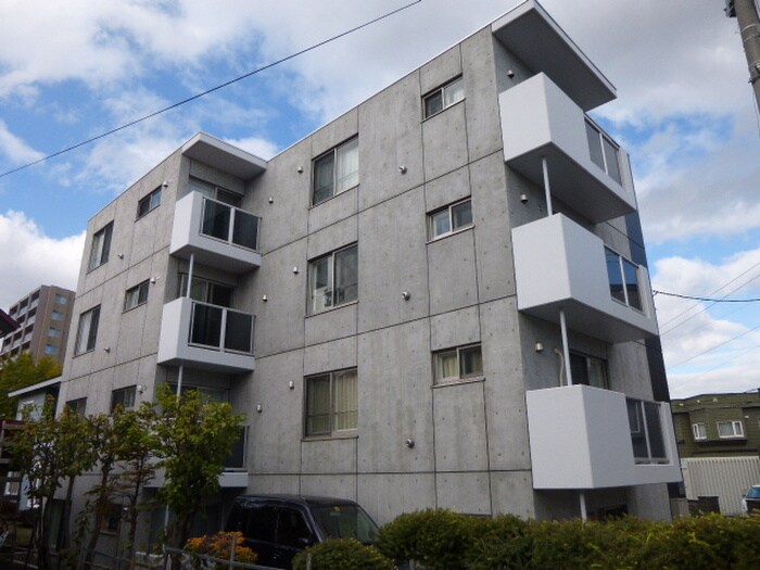 物件外観写真2　(外観写真)