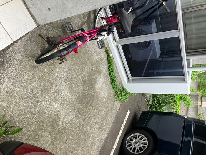 物件外観写真5　(駐輪場)