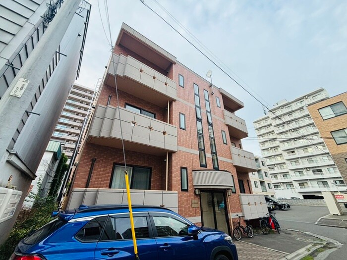 ステラ円山北町の物件外観写真