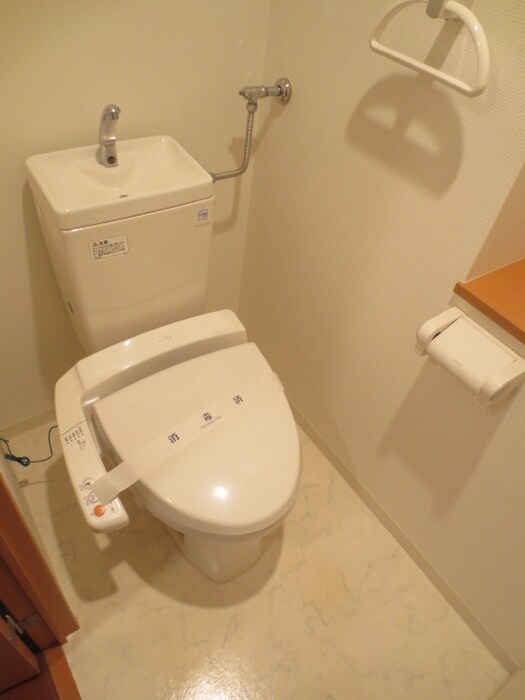 物件内観写真12　(トイレ)