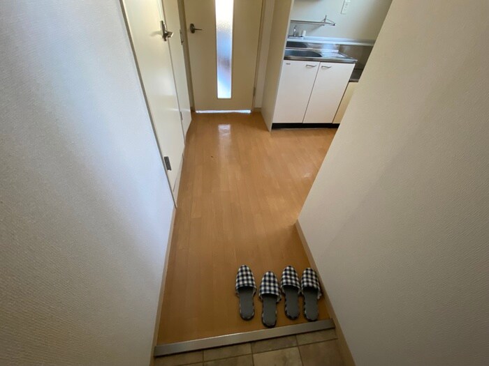 物件内観写真19　(廊下)