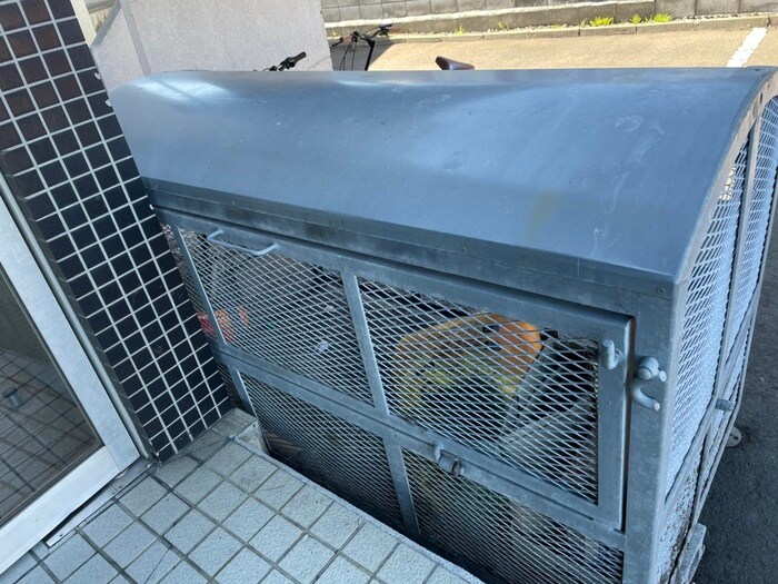 物件外観写真6　(建物設備)