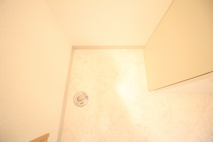 物件内観写真18　(洗濯機置場)