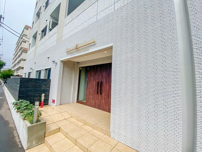 物件外観写真3　(外観写真)