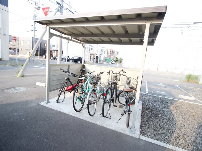 物件外観写真3　(建物設備)