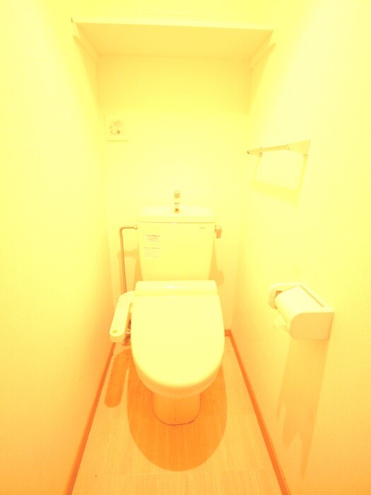 物件内観写真13　(トイレ)