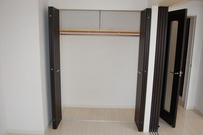 物件内観写真9　(収納)