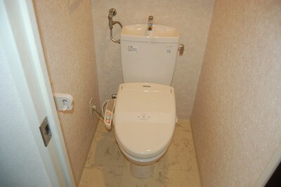 物件内観写真12　(トイレ)