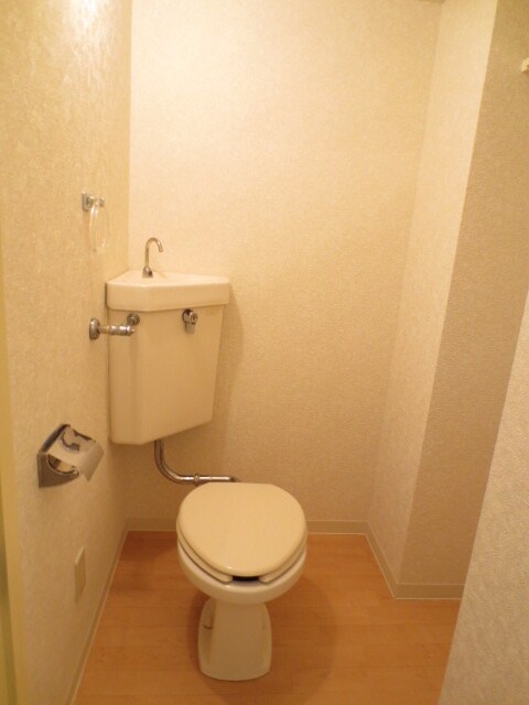 物件内観写真14　(トイレ)