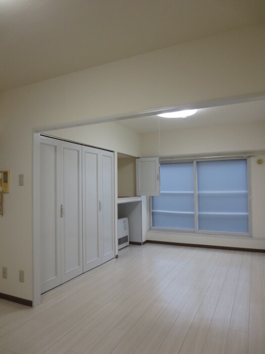 物件内観写真18　(居室)