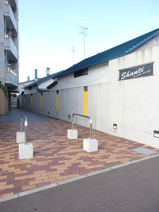 物件外観写真6　(その他)