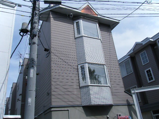 物件外観写真2　(外観写真)