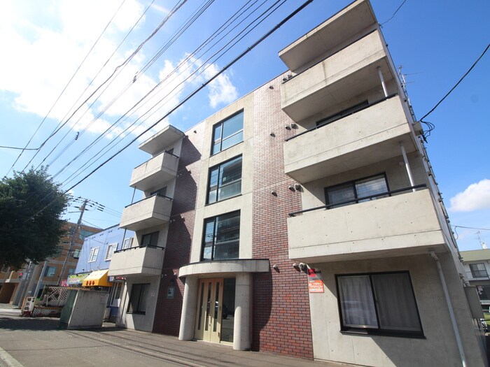 物件外観写真1　(外観写真)