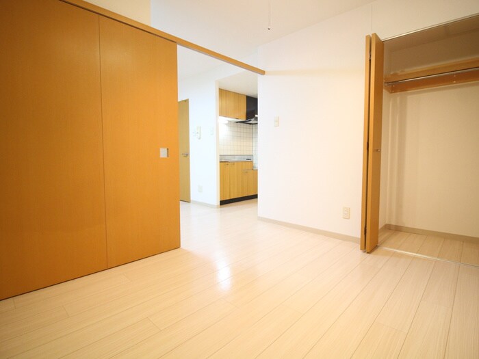 物件内観写真10　(居室)