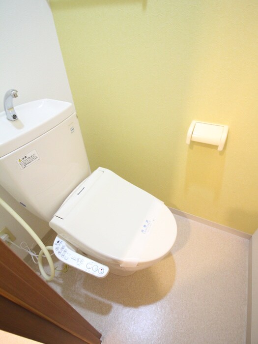 物件内観写真15　(トイレ)