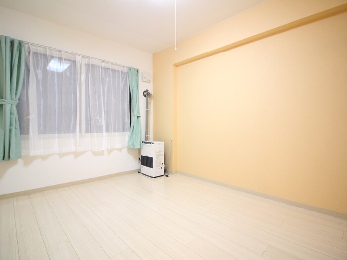 物件内観写真21　(居室)