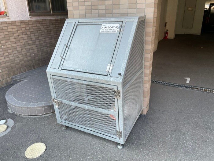 物件外観写真5　(建物設備)