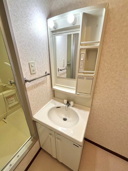 物件内観写真17　(洗面)