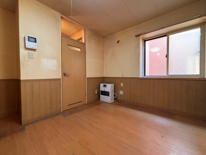 物件内観写真9　(居室)