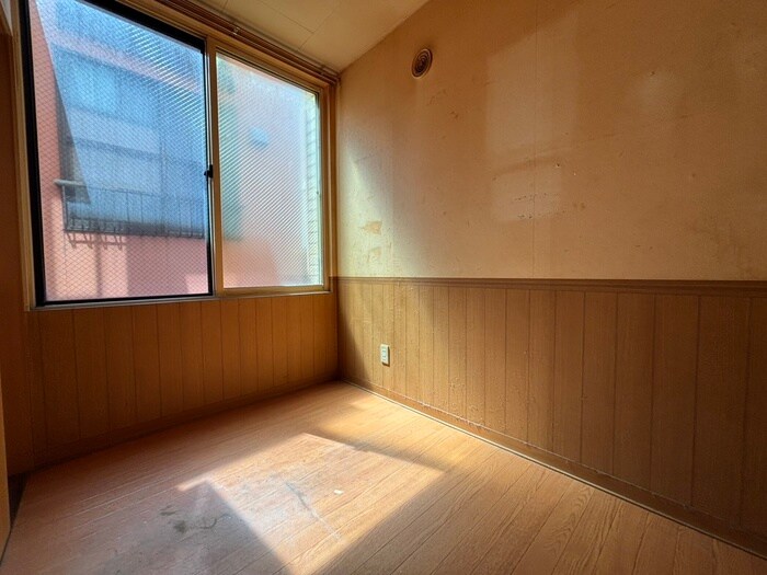 物件内観写真12　(居室)