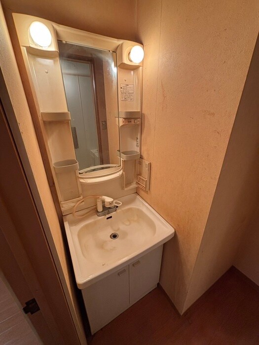 物件内観写真18　(洗面)