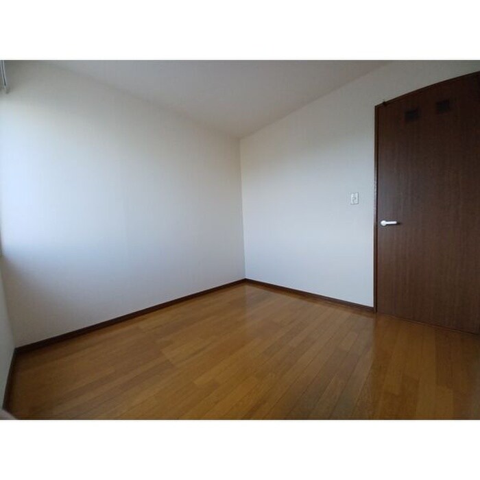 物件内観写真6　(居室)