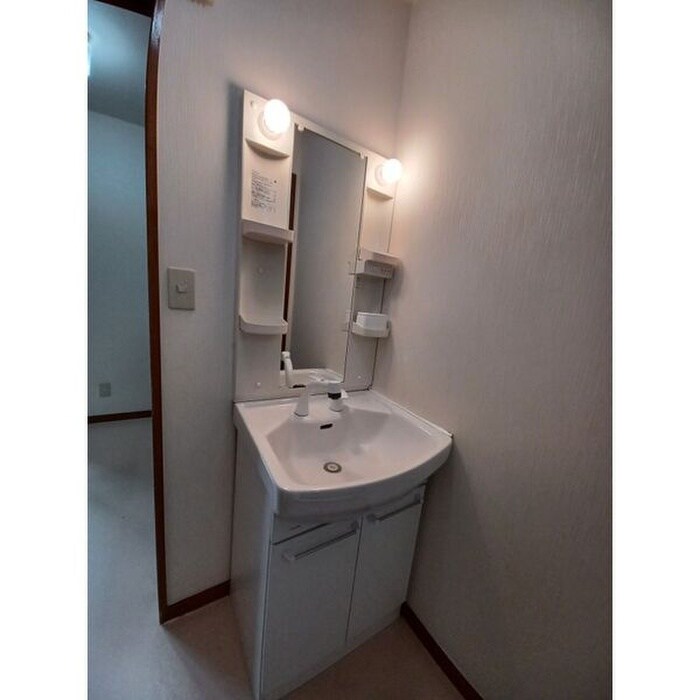 物件内観写真10　(洗面)