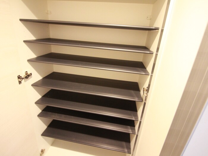 物件内観写真19　(靴箱)