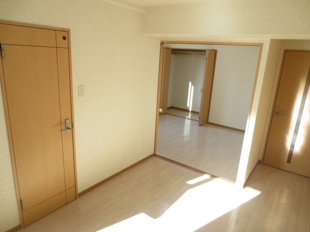 物件内観写真7　(居室)