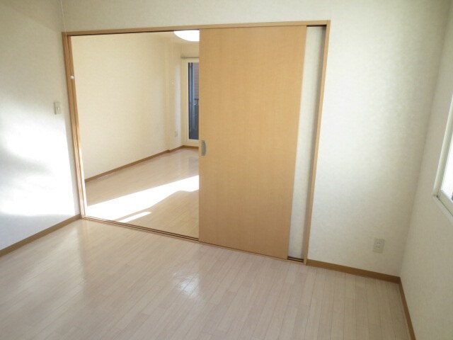 物件内観写真13　(居室)