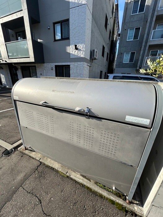 物件外観写真6　(建物設備)