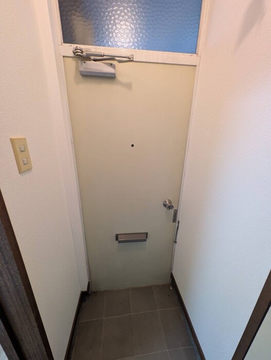 物件内観写真22　(玄関)