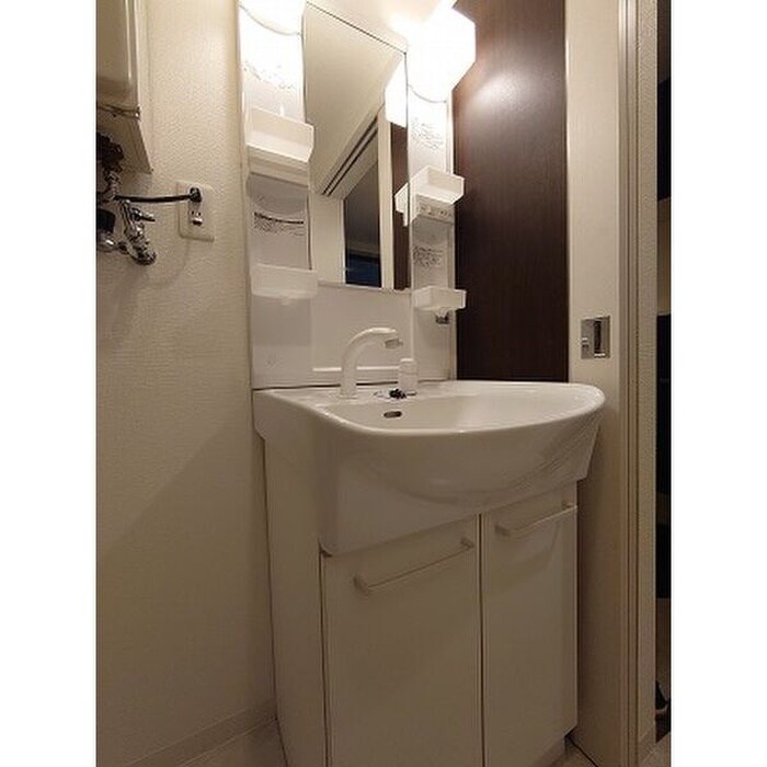 物件内観写真12　(洗面)