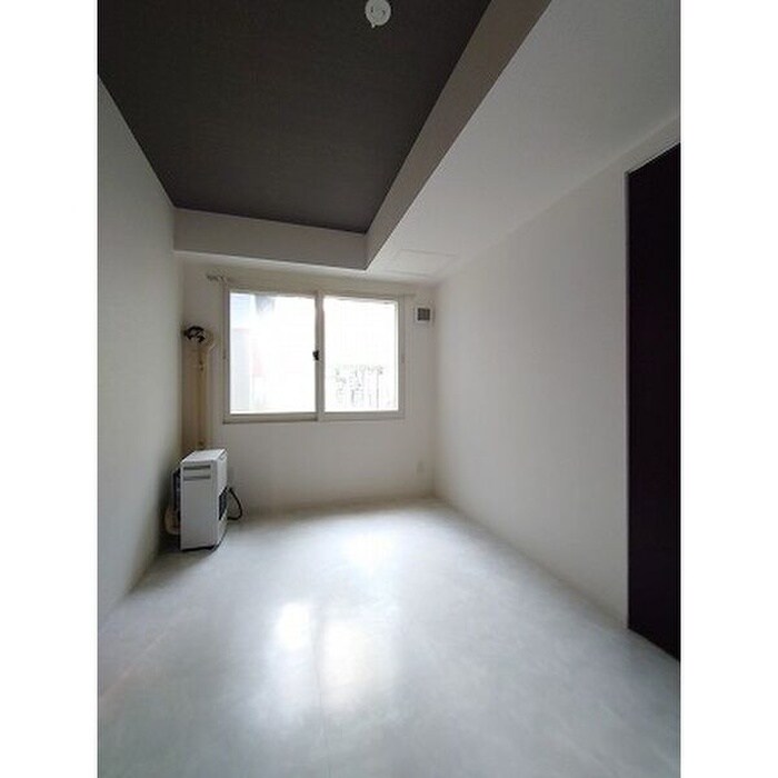 物件内観写真14　(居室)