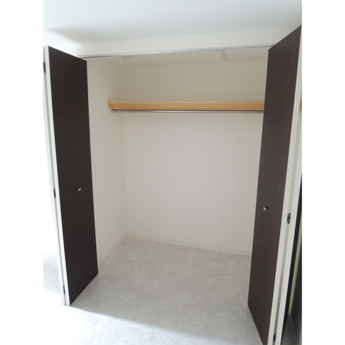 物件内観写真15　(洗面)