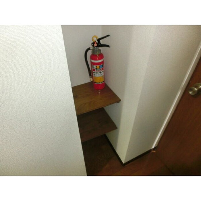 物件内観写真9　(靴箱)