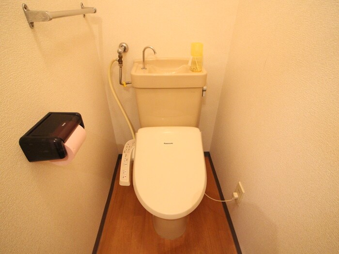 物件内観写真12　(トイレ)