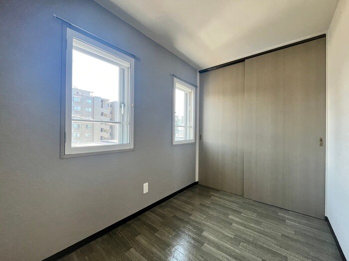 物件内観写真10　(居室)