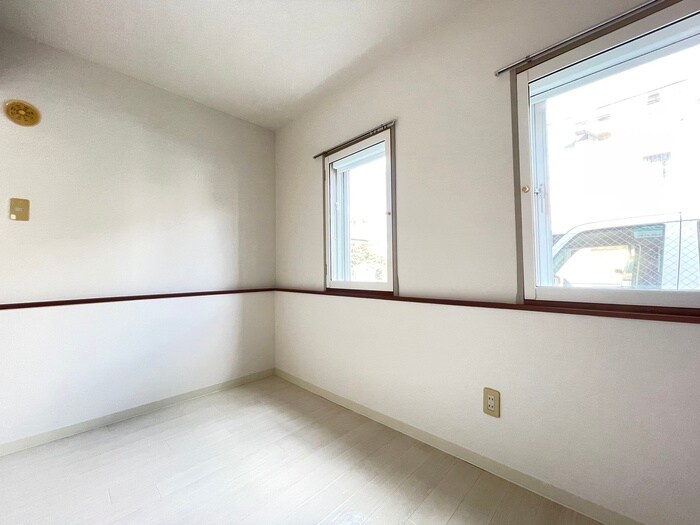 物件内観写真19　(居室)