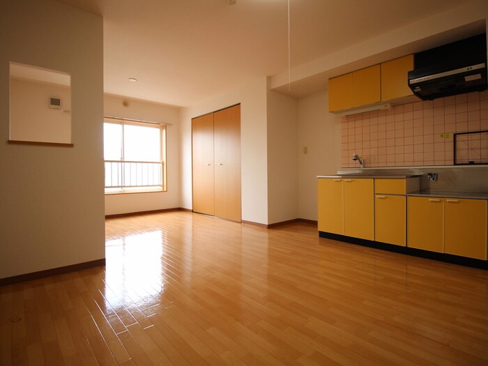 物件内観写真7　(居室)