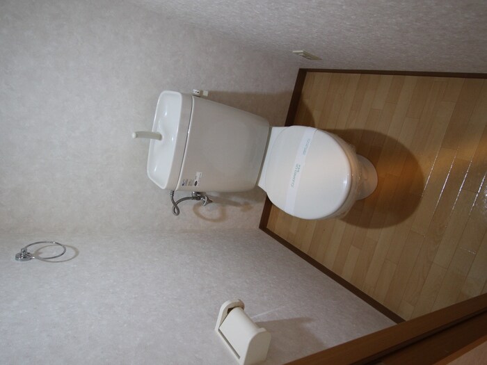 物件内観写真17　(トイレ)