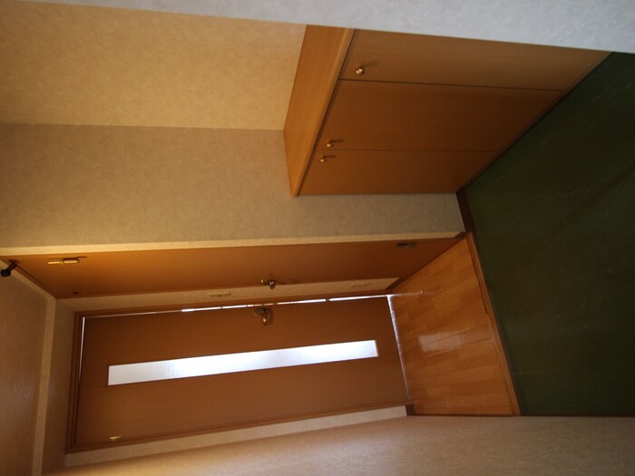 物件内観写真22　(玄関)