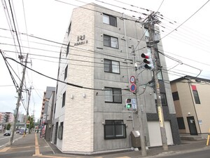 ＲＪ　ＡＳＡＢＵ　Ⅱ外観写真