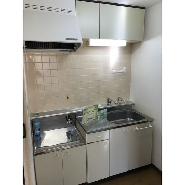 物件内観写真4　(キッチン)