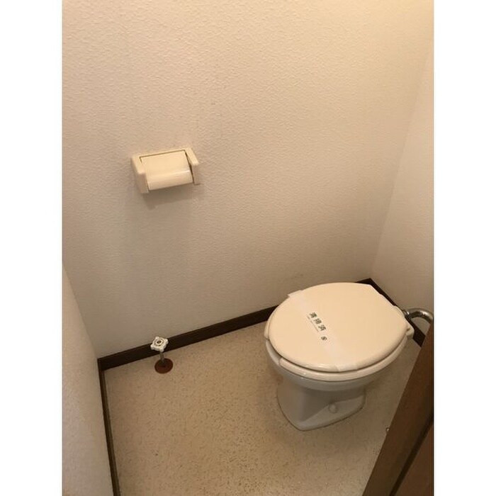 物件内観写真6　(トイレ)