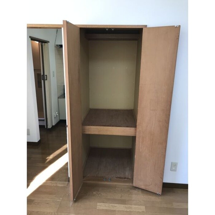 物件内観写真7　(収納)