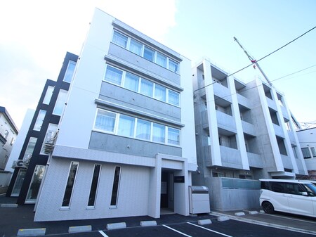 ｶﾝﾊﾟﾈｰﾛ外観写真